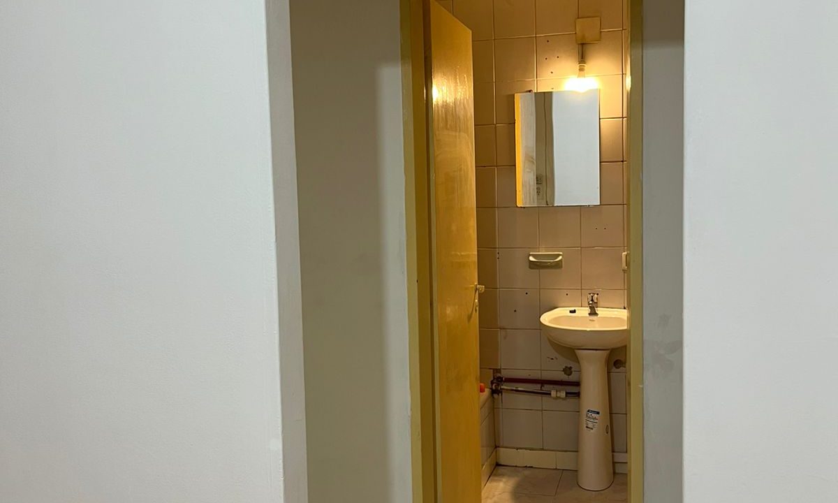 WhatsApp Image 2025-10-29 at 13.42.53 (1)